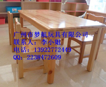 广州幼儿园家具，湛江儿童实木桌椅，汕头早教专用塑料桌椅厂家