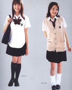学生校服  中小学生校服 大学新生军训服  东莞校服加工厂