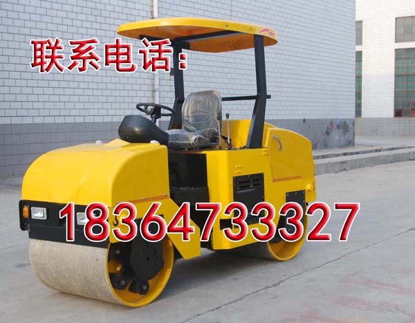 促销价柴油三吨压路机