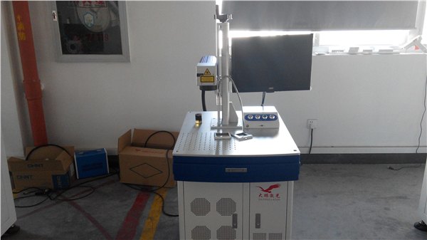 PVC管材激光打标机激光镭射机
