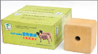 羊专用舔砖 肉羊舔砖 首选六品舔砖