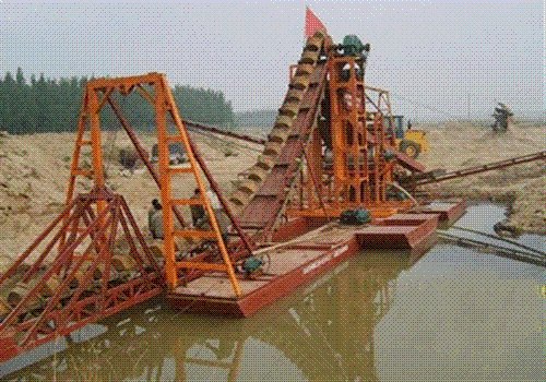 枣庄挖泥船,挖泥船招聘图,齐鑫重工