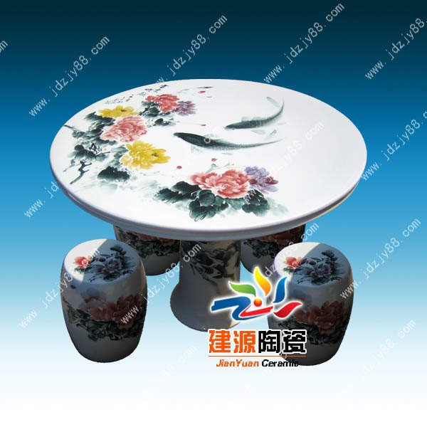 陶瓷桌凳批发，夏天纳凉桌凳，院子庭院放陶瓷桌凳