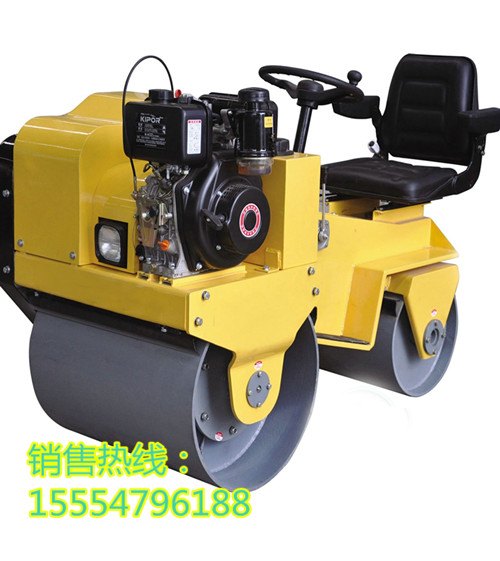 折扣热卖的JYCB-850小型座驾式压路机