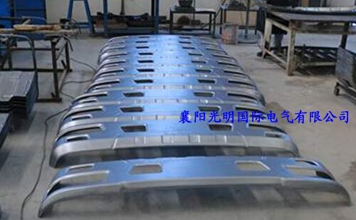 东风多利卡保险杠