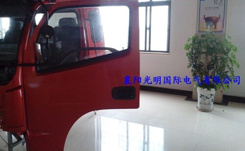 东风凯普特驾驶室车门