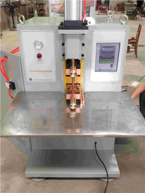 PW3000Q大功率数显界面储能点焊机