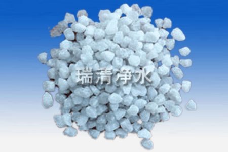 铸造喷砂金刚砂磨料用多大颗粒？耐磨地坪金刚砂磨料的使用方法