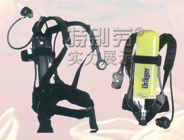 昆明探照灯 昆明充电手电筒 昆明灭火器首选云南特