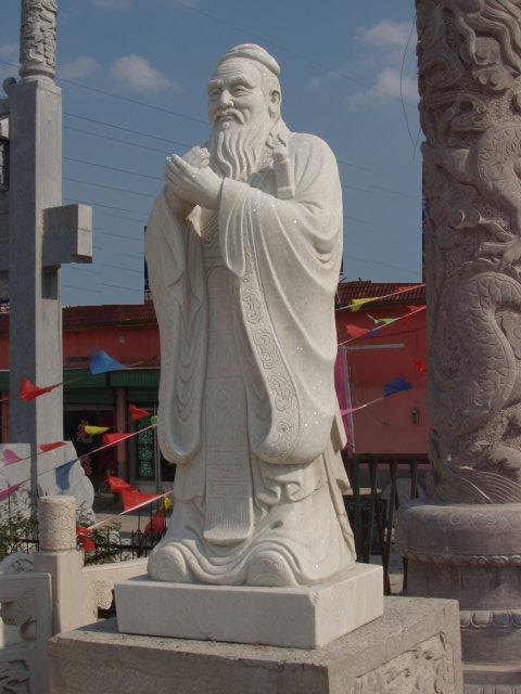 汉白玉孔子雕像价格范围_最好孔子像