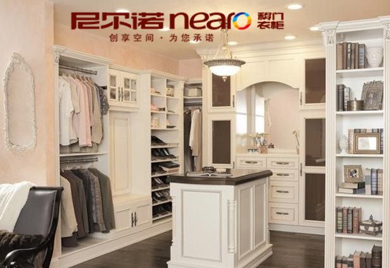 2014年定制家具发展趋势——尼尔诺移门衣柜