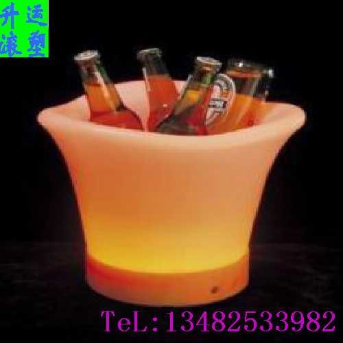 滚塑塑料啤酒桶加工厂家