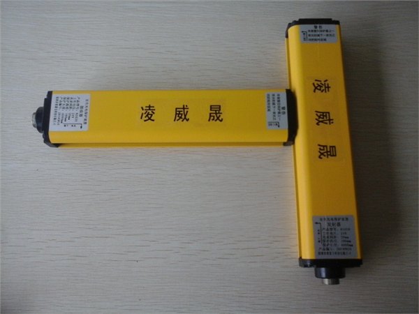 安全光幕，凌威晟安全光幕厂家，LVS-0620安全光幕价格