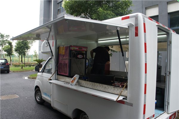 早点食品外卖车小太阳现磨豆浆机用正弦波逆变器