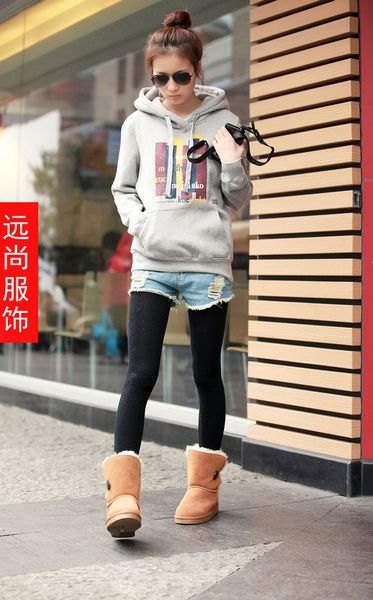 网上最便宜卫衣批发沈阳秋冬装女装批发最便宜又好卖有销路
