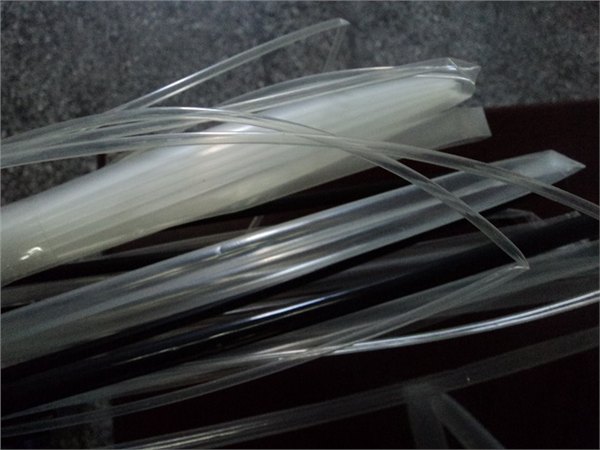 175度热缩管，PVDF热缩管，聚偏乙烯热缩管，耐高温热缩管，耐油热 