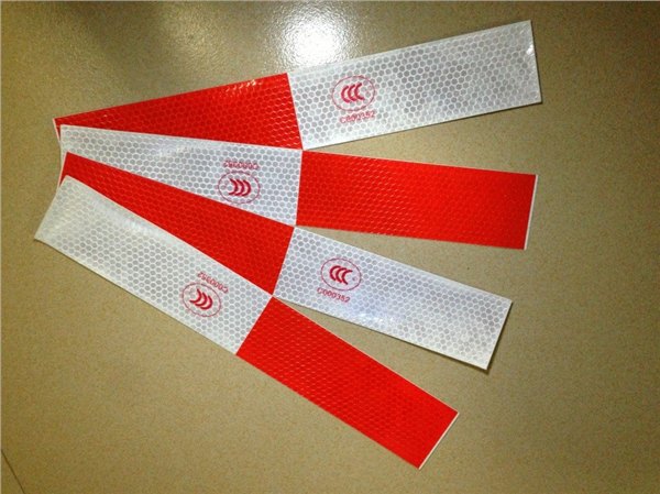 车身贴，红白条，反光贴，反光材料