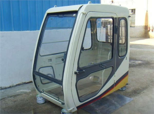供应加藤820-3挖掘机驾驶室