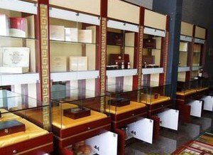 潍坊哪里的潍坊珠宝展柜是有打折的