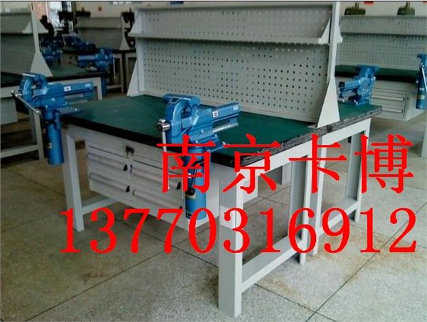 实验室工作桌0磁性材料卡0台钳桌0南京卡博公司