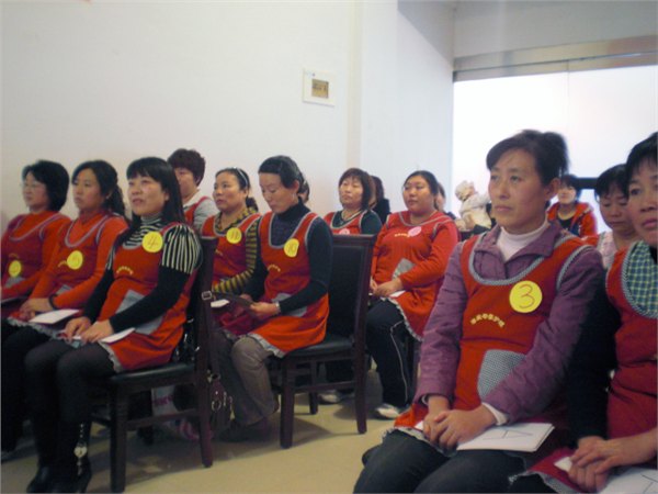 青州月嫂//月嫂培训学校首先博爱家政