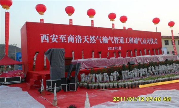 济南桁架出租厂家哪家好，为您推荐济南德成广告，价