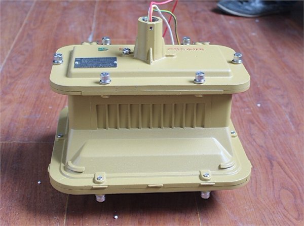 定州防爆灯具BCD-50W，100W防爆灯规格书