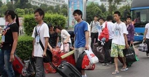 东莞暑假工派遣源缘圆_东莞长安暑假工_万江暑假工