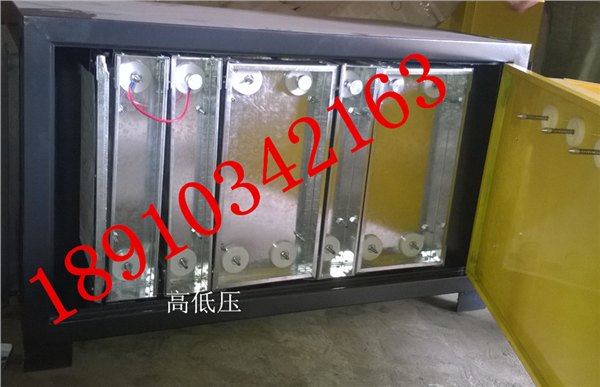 赤峰市 通辽 鄂尔多斯最好的厨房油烟净化器%%%环保达标的扎兰屯油