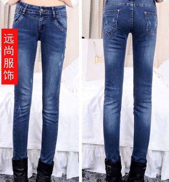 外贸冬季库存尾货女性特有风格服装批发