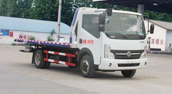专汽之都供应东风轻型平板清障车