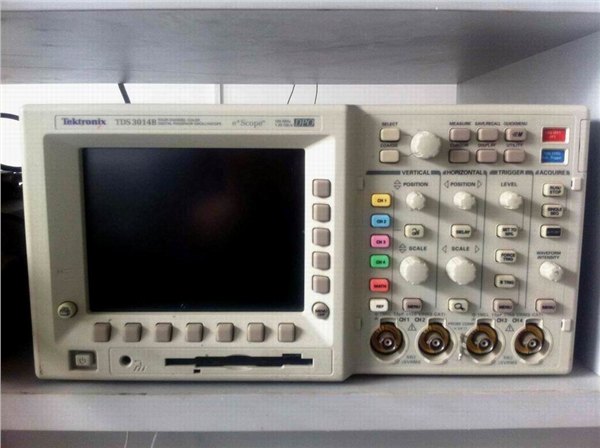 高价回收TDS3014B、TDS3014C数字示波器