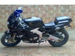低价出售本田CBR250RR