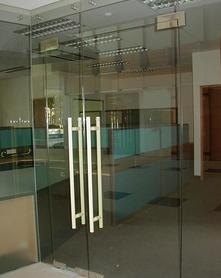 扬州江都仪征【庆亚】店铺12mm钢化玻璃门测量定做安装报价