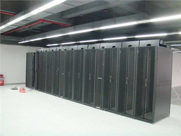 专业机房工程选择讯道通信，14年行业经验1500家客户验证