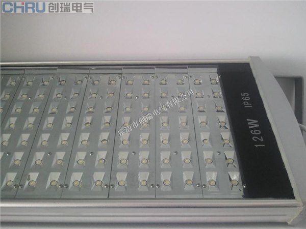 防爆灯190W泛光灯参数