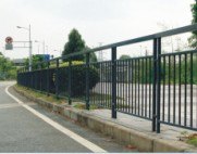 交通设施 高速公路护栏   隔离栏