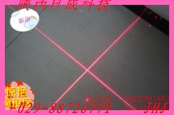 十字红外线仪