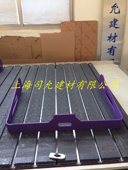供应板材喷漆，热弯R角，打孔铣边加工