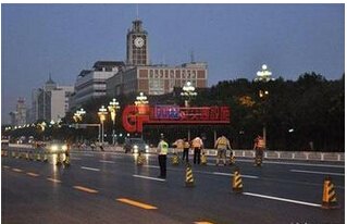 河南道路热熔划线 郑州马路划线漆价格电话销售公司