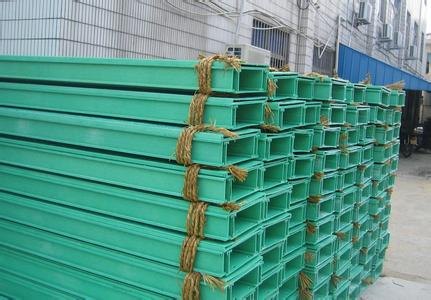 湖北盛伟专业生产优质玻璃钢电缆桥架20年，价格实