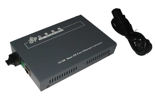 供应立孚百兆双纤单模卡式收发型号为：LFT03-10/100SSC