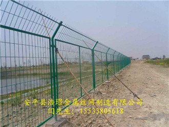 铁丝网养殖围栏样式，养殖用铁丝网围栏，围栏样式价
