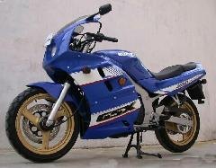 低价出售轻骑铃木GSX250