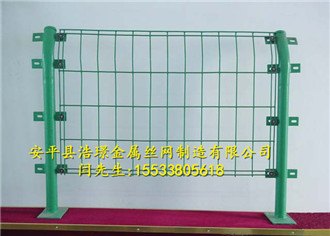 双边护栏网厂家，圈地双边护栏网厂家安平浩璟