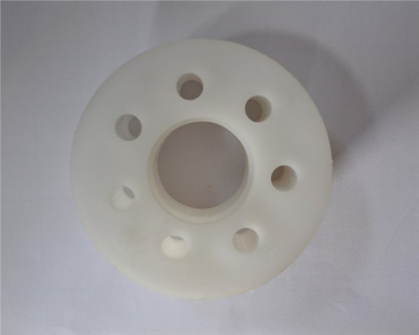 供应润滑油、食用油、白酒等各种灌装机塑料件