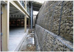铭鑫提供衡水地区划算的堤坡防护石笼网