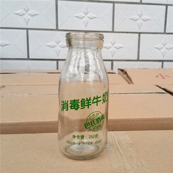 承接各种酸奶玻璃瓶LOGO丝印烤花