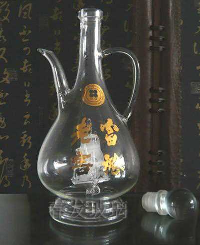 求购玻璃工艺酒瓶厂家