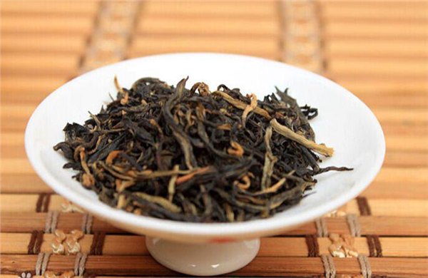宁州功夫红茶加盟要多少钱?投资宁州功夫红茶要多少钱?